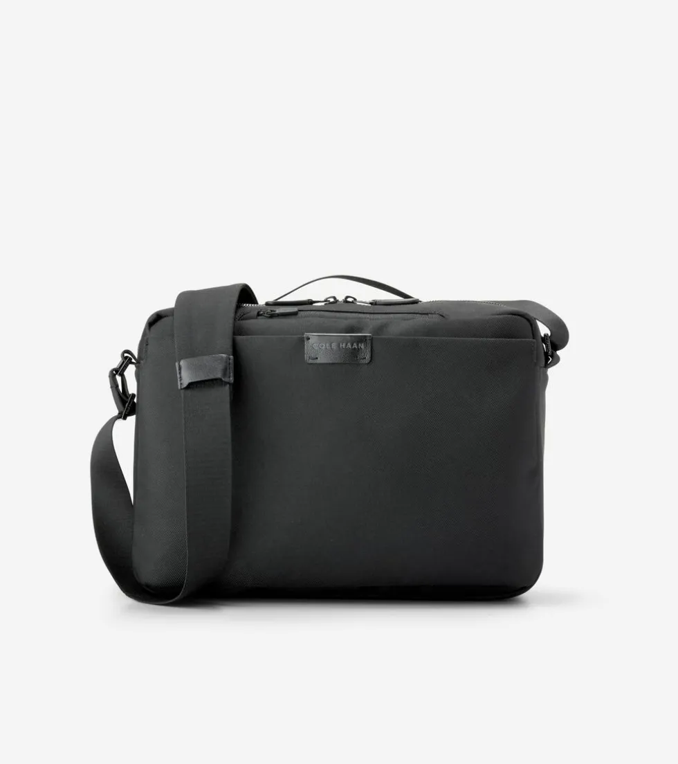 mens-central-compact-messenger-tPELUDxN-0.webp Discount Cole Haan Men's Central Compact Messenger Bag Black