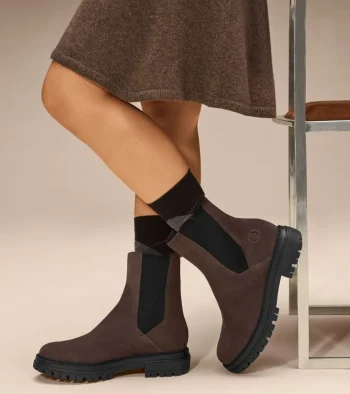 New Cole Haan Women's Tahoe Featherfeel Chelsea Boots Chocolate